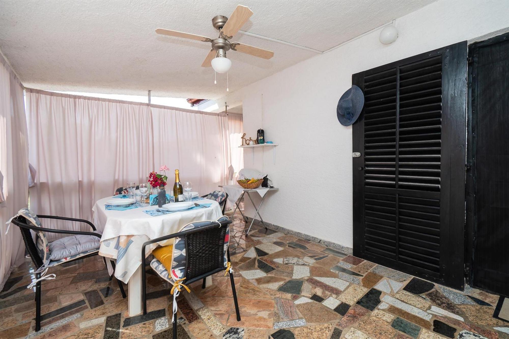 Apartments Stefani Vir Εξωτερικό φωτογραφία